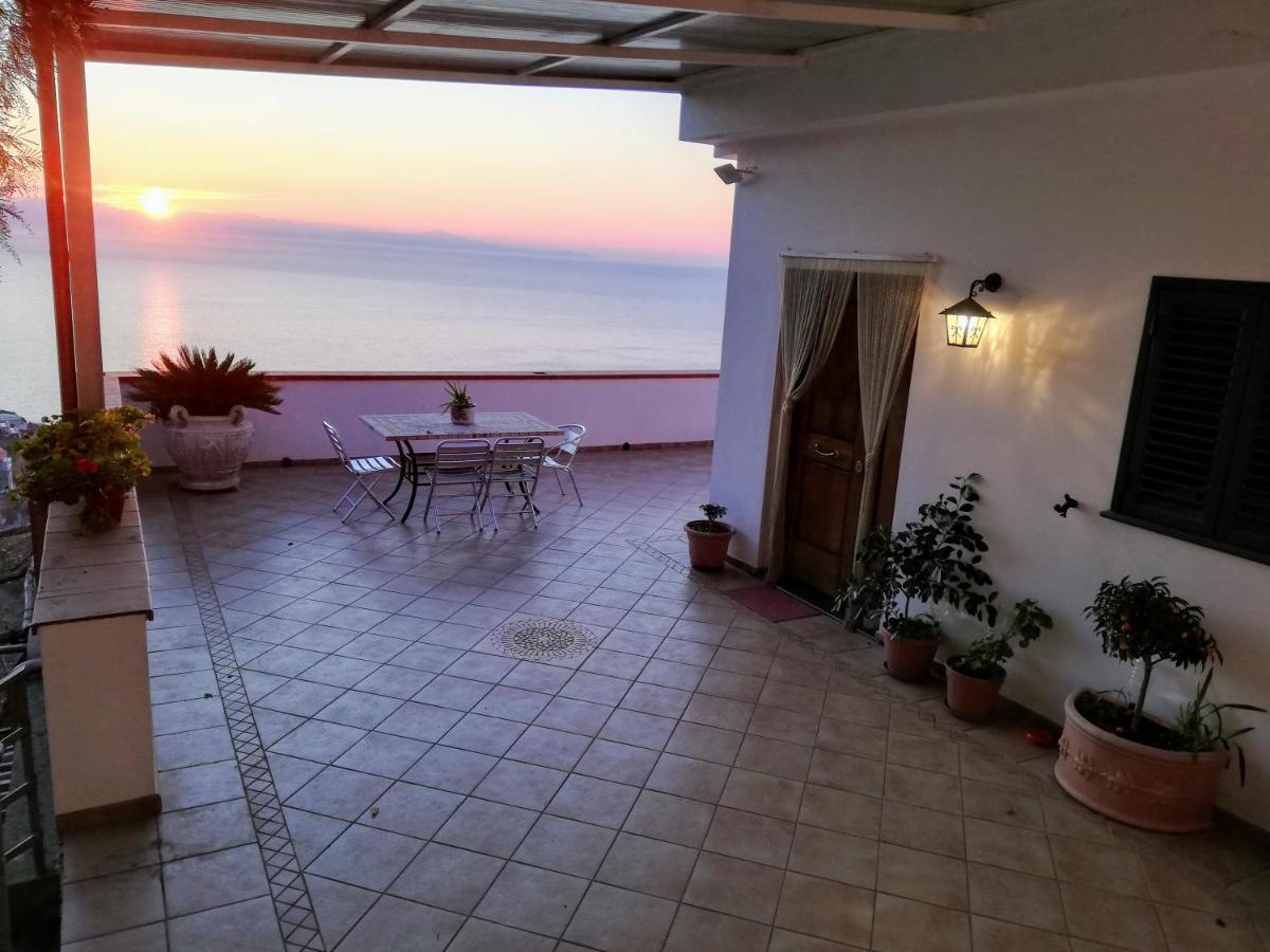 "Casalena" Villa A Furore Amalfi Coast Con Grande Terrazzo E Vista Sul Mare Buitenkant foto